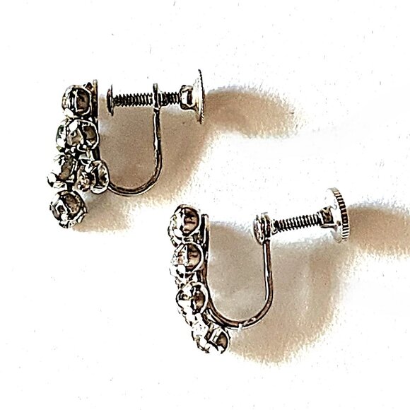 Vintage rhinestone screw back earrings - Picture 3 of 8